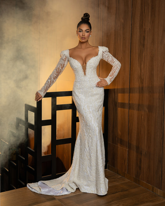 DRESS WITH LACE MATERIAL
